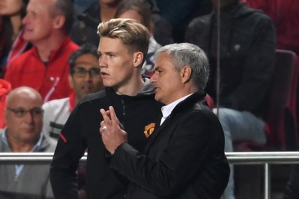 Scott McTominay reveals he still talks to Jose Mourinho after Manchester United matches - Bóng Đá