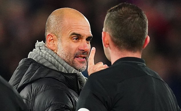 Pep Guardiola desperately need to get back on track in title race following their Anfield disaster... but with Frank Lampard's resurgent Chelsea up next - Bóng Đá
