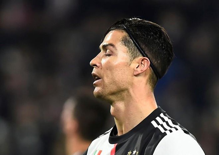 Lập thành tích đáng nể, Ronaldo lại mang tới... thảm họa - Bóng Đá