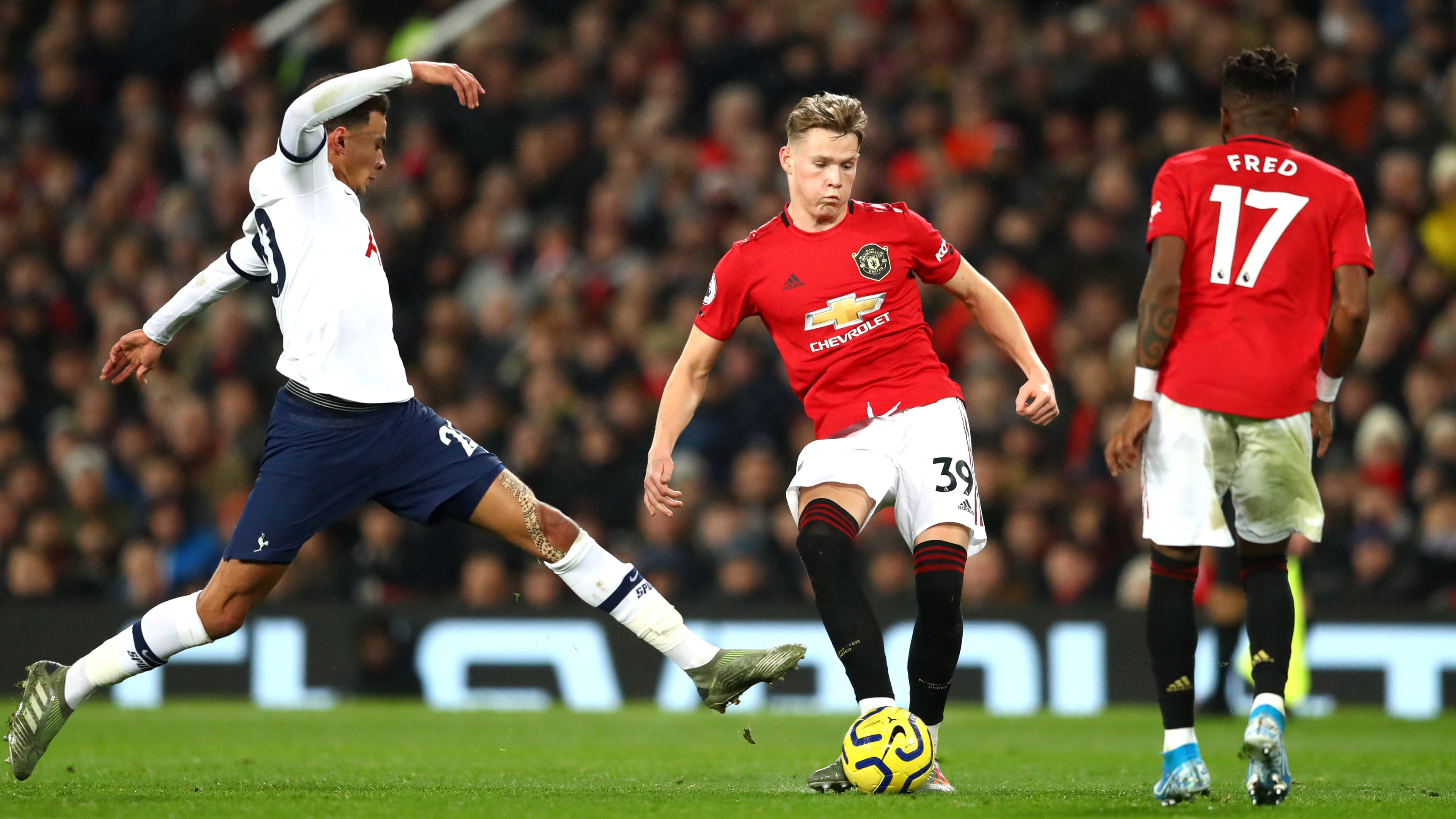 Kleberson reveals why Fred and Scott McTominay combine well at Manchester United - Bóng Đá