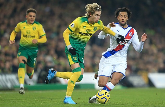 Manchester United join rivals City and Tottenham in race to sign Norwich midfielder Todd Cantwell - Bóng Đá