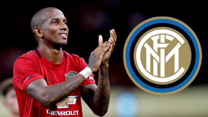 Ashley Young - Man United player’s agents travelling for meeting with another club on Friday - Bóng Đá