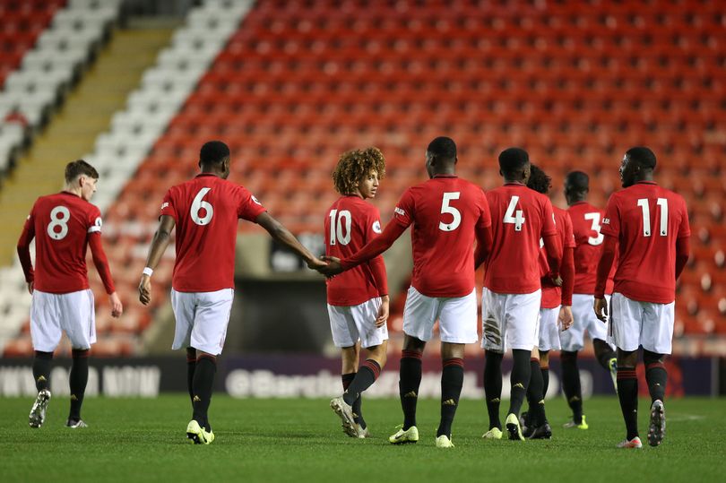 Manchester United get Eric Bailly and Timothy Fosu-Mensah squad boost - Bóng Đá