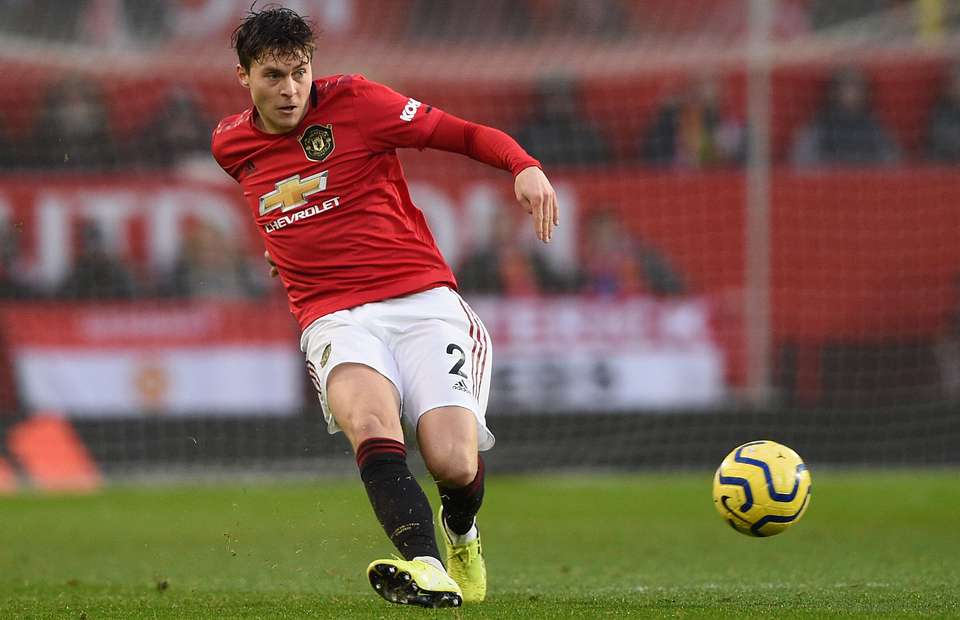 Victor Lindelof first in defensive stats and hasn't been dribbled past once in the Premier League this season - Bóng Đá