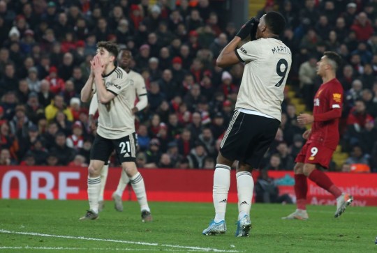 ‘He’s not good enough for Man Utd’: Roy Keane blasts Anthony Martial after Liverpool miss - Bóng Đá