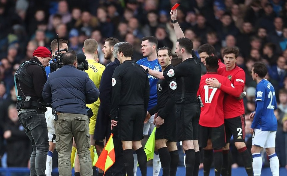 Everton mất 3 điểm, Ancelotti nổi điên nhận thẻ đỏ - Bóng Đá
