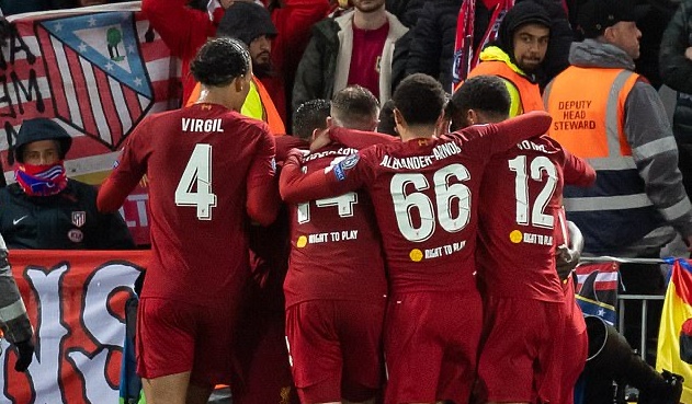 Liverpool 'set to be handed the Premier League title' if season is ended now due to coronavirus crisis... with a '22-team division set up - Bóng Đá