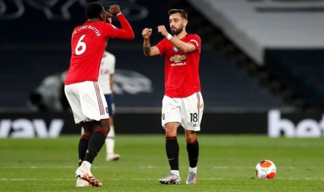 Ryan Giggs urges Manchester United to prioritise striker signing after Tottenham draw - Bóng Đá