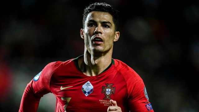 Vắng Ronaldo, Fernandes bùng nổ giúp Bồ Đào Nha hủy diệt Á quân World Cup - Bóng Đá