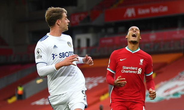 Liverpool 'could finish fourth' without further transfers, claims Paul Merson - Bóng Đá