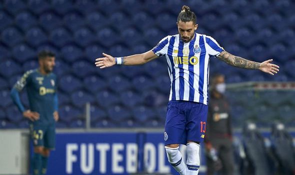Alex Telles drops hint he could be on the way to Old Trafford - Bóng Đá