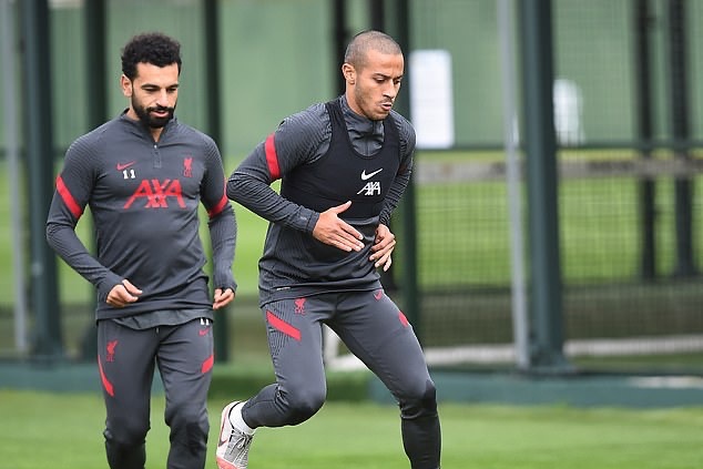 Sadio Mane and Thiago Alcantara return to Liverpool training after recovering from coronavirus while Joel Matip is also back - Bóng Đá