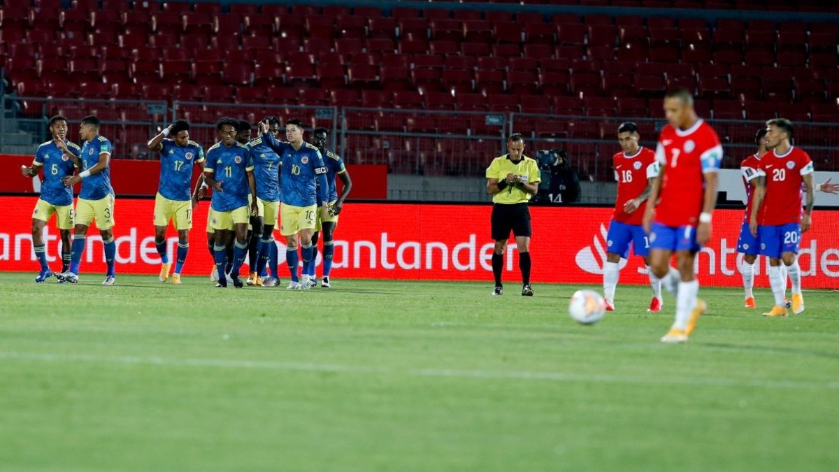 2 cựu sao M.U rực ráng, đội của James Rodriguez có trận cầu nghẹt thở trước Chile - Bóng Đá