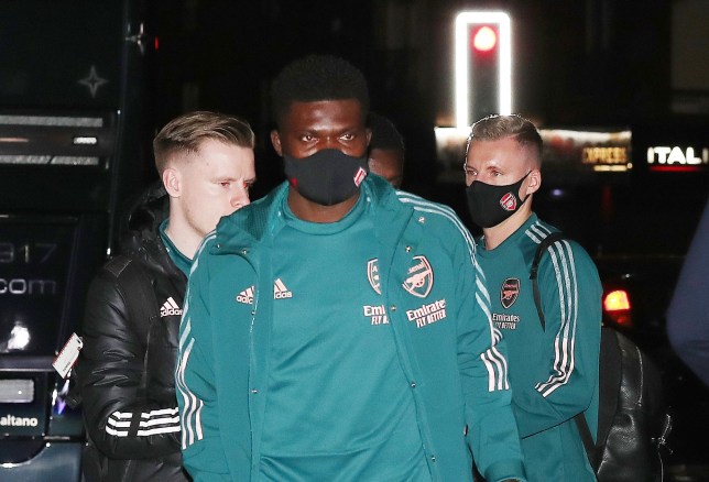 Thomas Partey spotted with first team squad in Manchester ahead of Arsenal debut - Bóng Đá