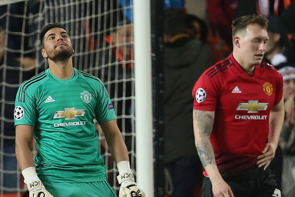 Rời Man Utd, "kẻ thất sủng" tới bến đỗ không ngờ?