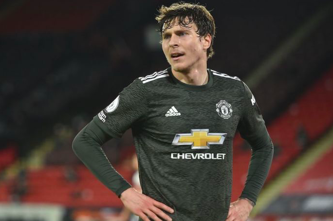 Victor Lindelof is having to deal with a persistent issue since the start of the season. - Bóng Đá