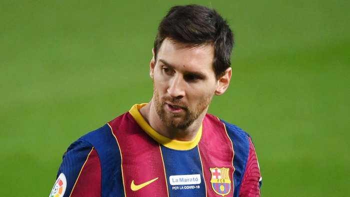 XONG! Lionel Messi làm rõ vụ lùm xùm đòi rời Barcelona