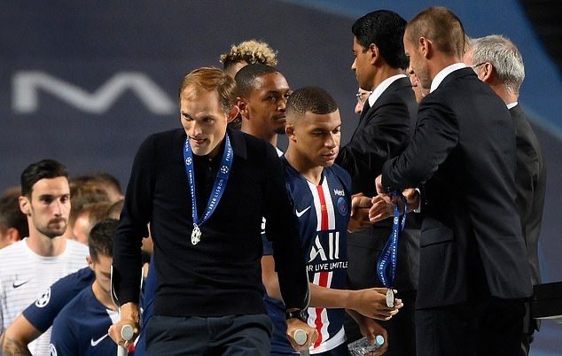 Sau tất cả, Paris Saint-Germain sa thải HLV Thomas Tuchel - Bóng Đá