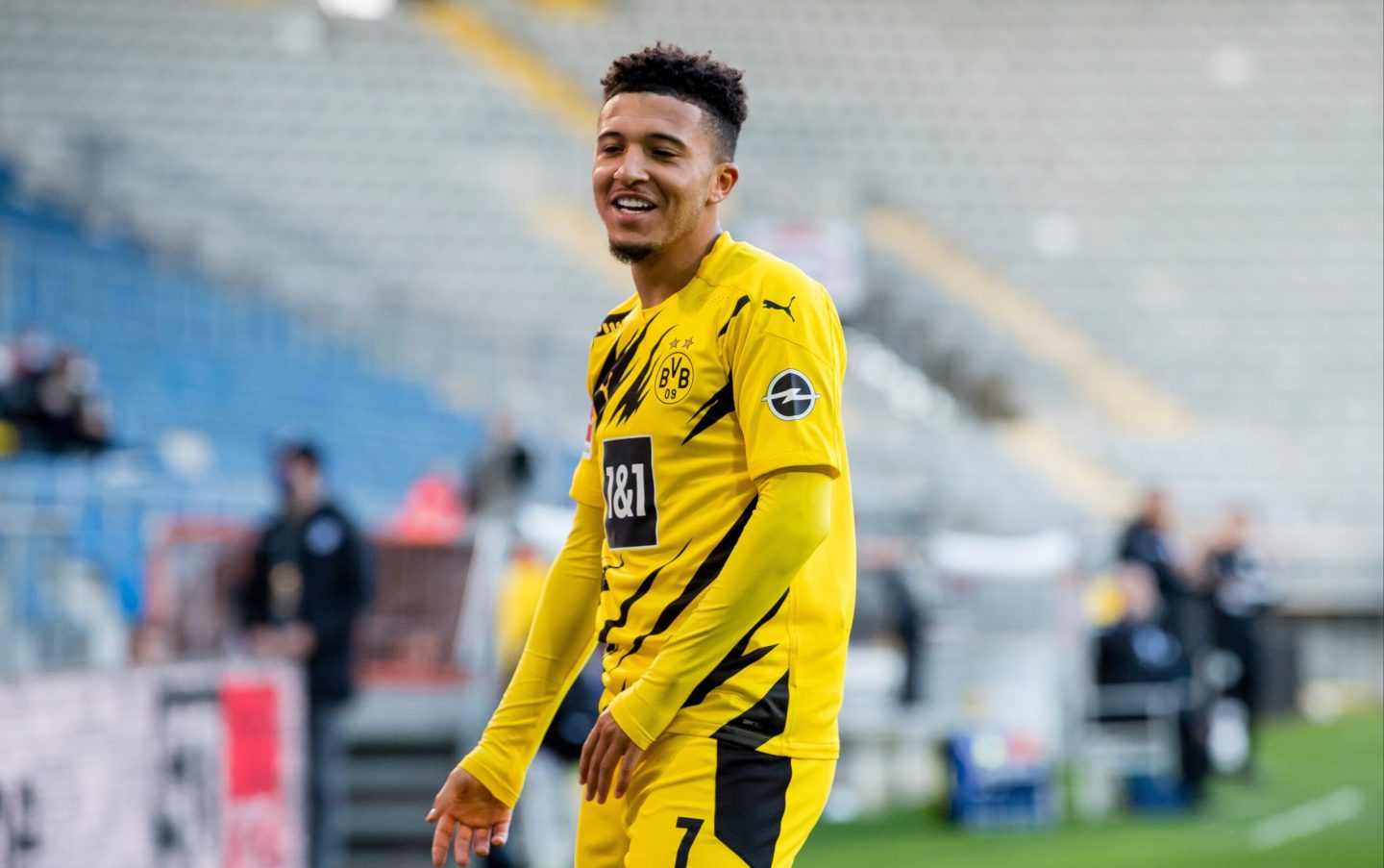 Jadon Sancho không thể gia nhập Man United vào mùa Hè năm ngoái.