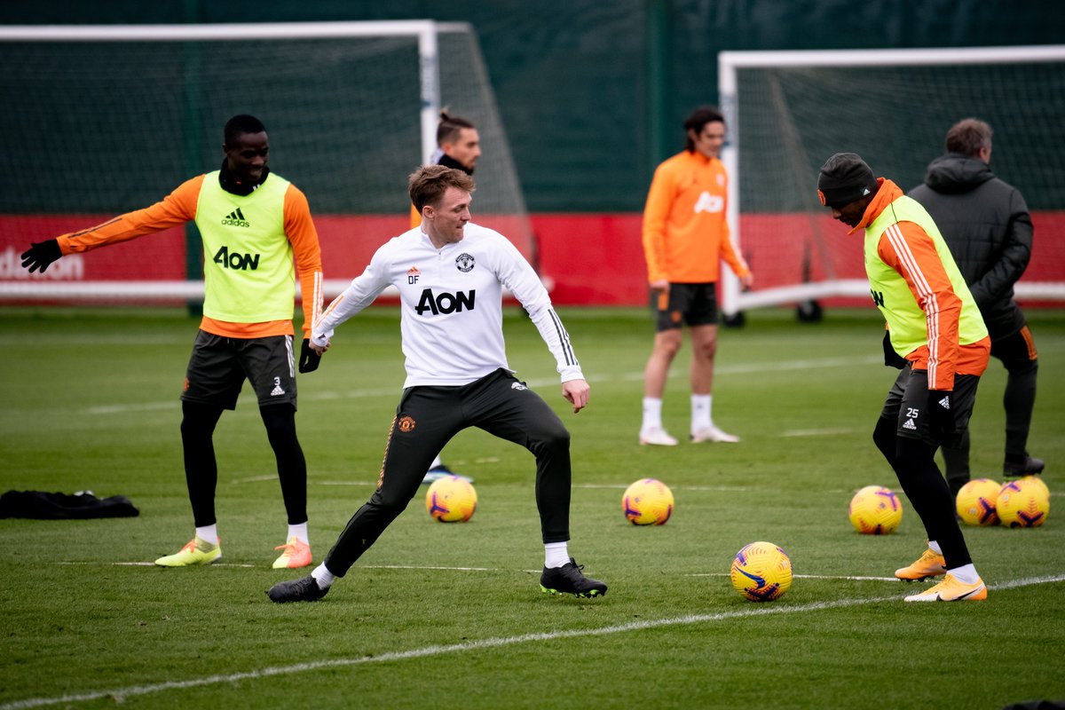 Man Utd training - Bóng Đá