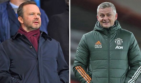 Manchester United chief Ed Woodward tells Ole Gunnar Solskjaer three players must leave - Bóng Đá