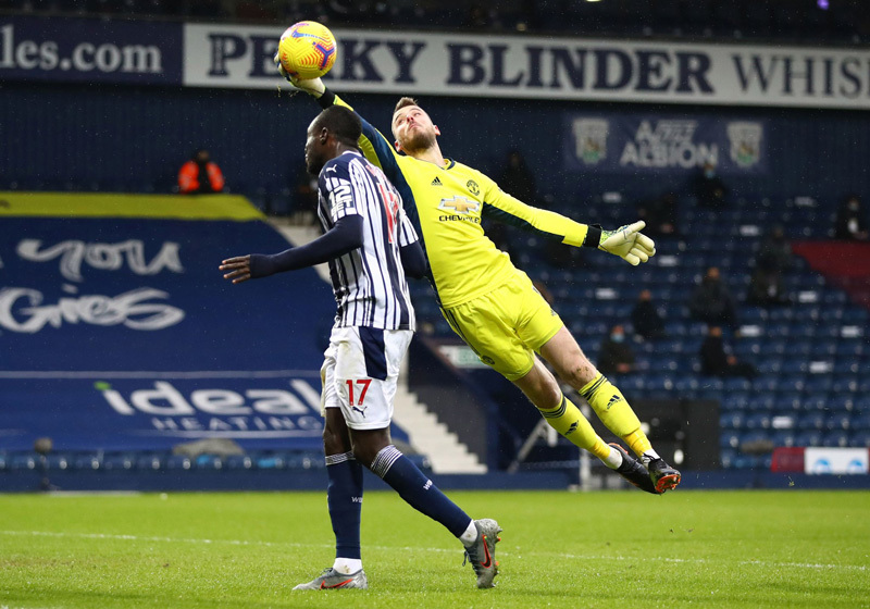 Đã tới lúc Dean Henderson thay thế De Gea trong khung gỗ M.U? - Bóng Đá