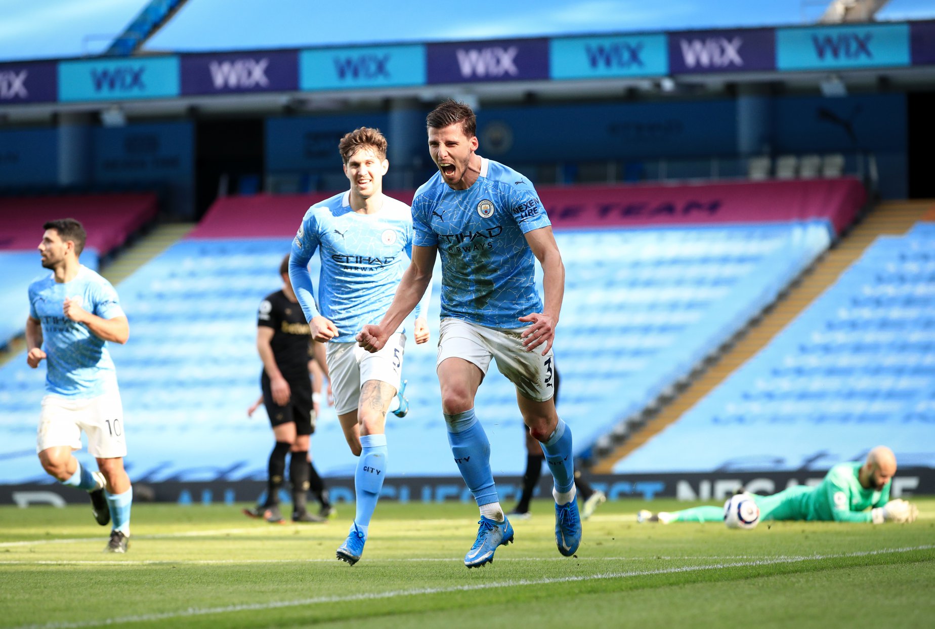Cả 2 đã bảo vệ quá tốt khung thành Man City, đồng thời còn biết cách tỏa sáng khi ghi những bàn thắng quan trọng.