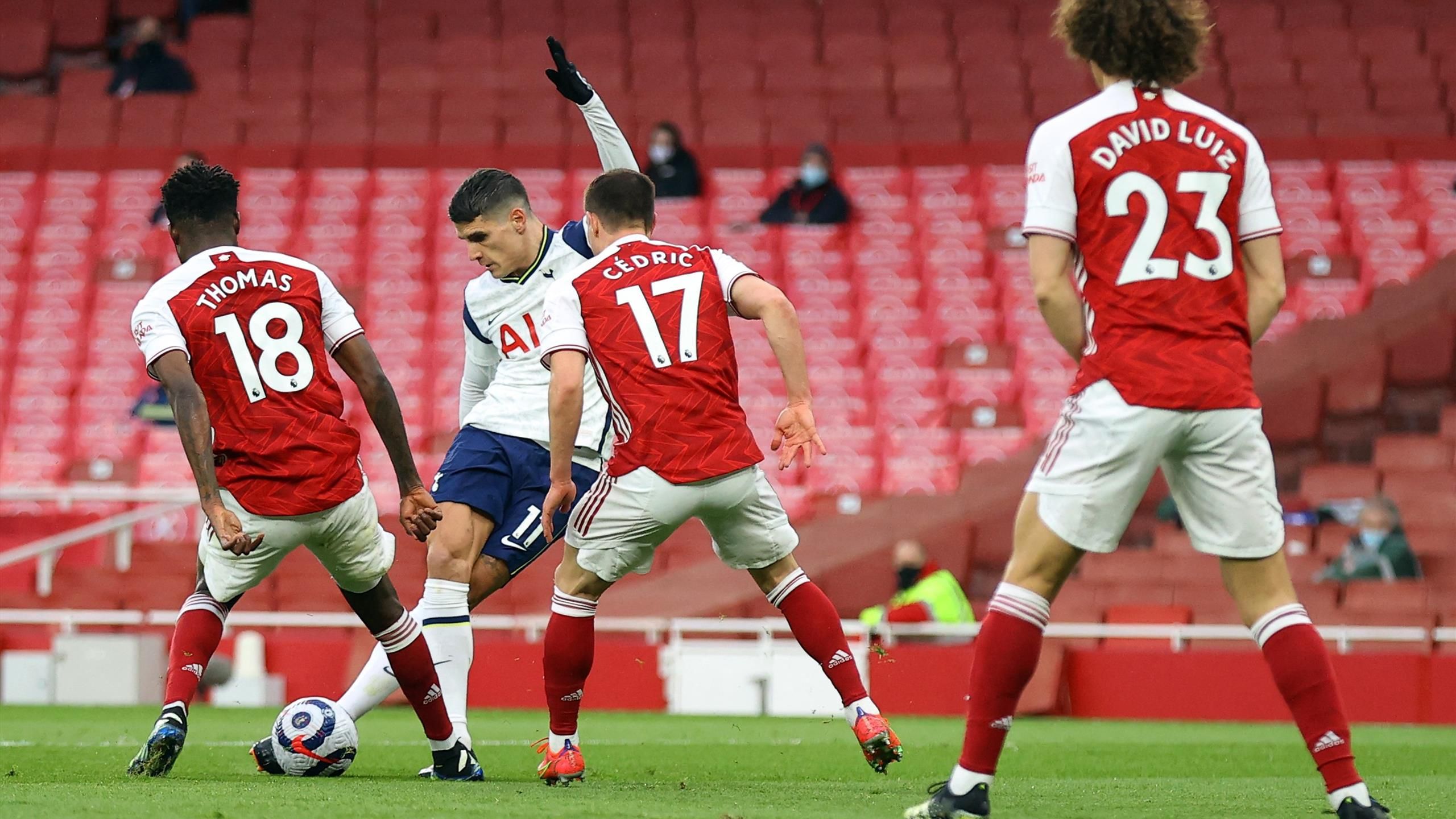 Lamela lập rabona siêu phẩm khiến đồng đội hốt hoảng và cái kết đắng - Bóng Đá