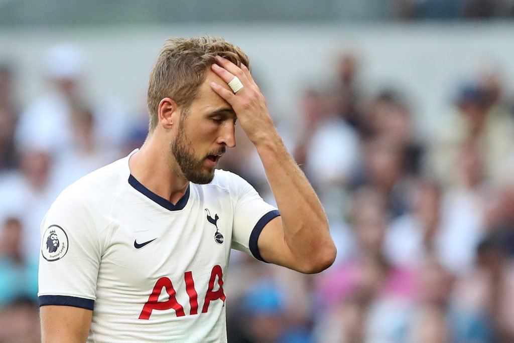 Nhìn Harry Kane thế này, khả năng bom tấn nổ ở Manchester càng lớn - Bóng Đá