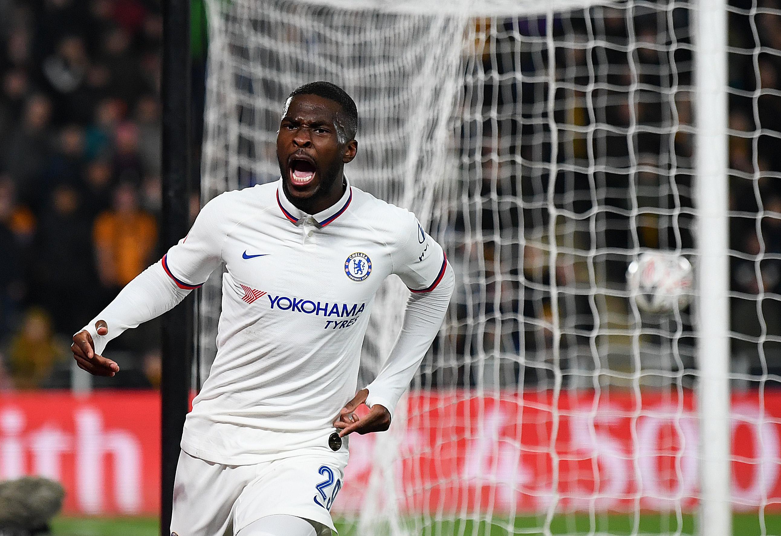 Manchester United Defensive Issue Could Be Resolved With Chelsea Loanee - Fikayo Tomori - Bóng Đá