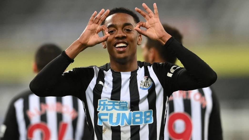 Tài năng của Arsenal đã có màn trình diễn tuyệt vời khi khoác áo Newcastle dưới dạng cho mượn.