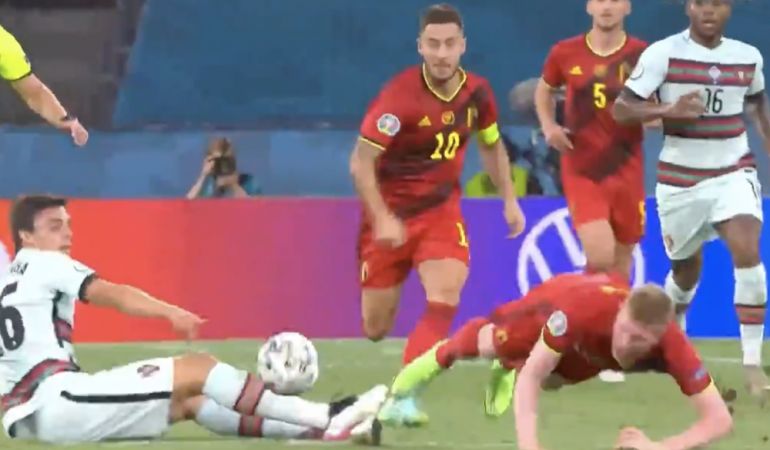 Hazard, De Bruyne injured - Bóng Đá