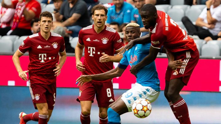 Bayern hủy diệt Napoli - Bóng Đá