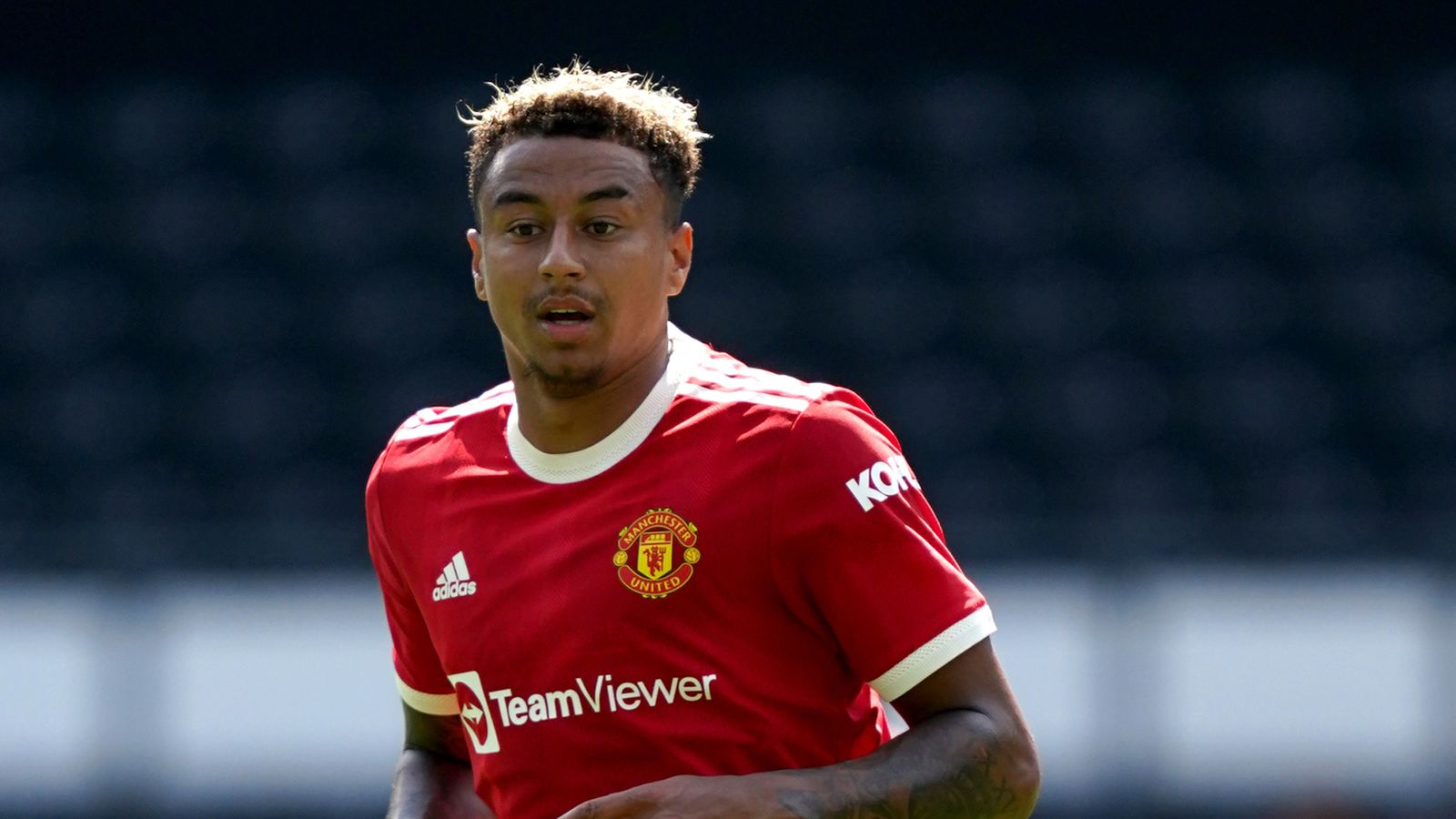 Lingard positive, Man Utd confirm - Bóng Đá