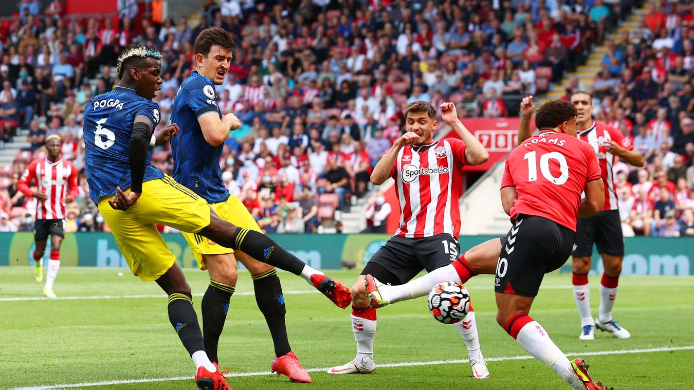 Pogba thi đấu nổi bật.