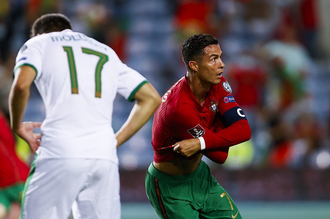 Với Ronaldo, M.U có thứ vũ khí lợi hại khiến Premier League khiếp sợ - Bóng Đá