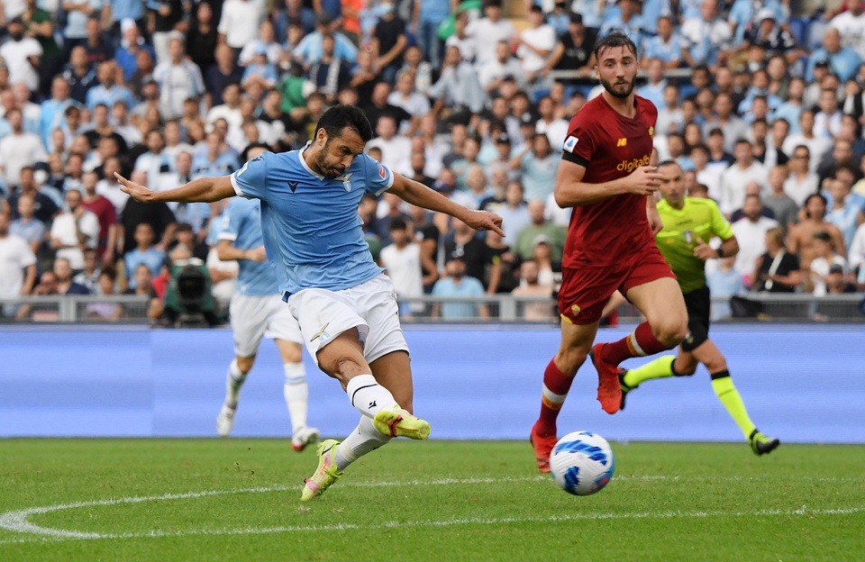 Người cũ ghi bàn, Roma của Mourinho lại thua trận - Bóng Đá