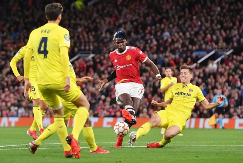 Tuyến giữa Man Utd bộc lộ nhiều vấn đề.