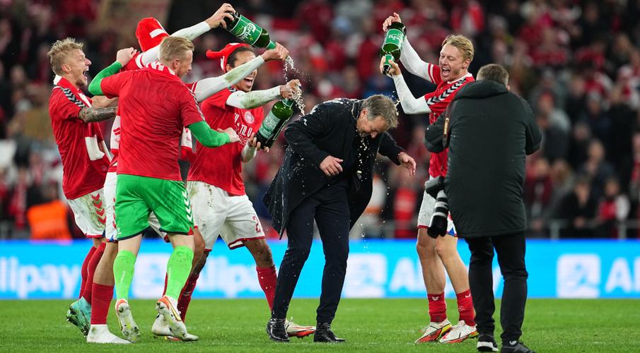 Đan Mạch thăng hoa không ngừng sau EURO - Bóng Đá