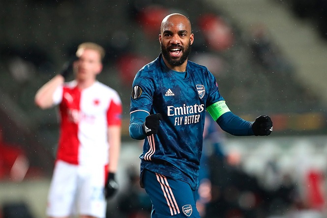 Inter Milan have reportedly made Alexandre Lacazette their ‘top target’ for a January move - Bóng Đá