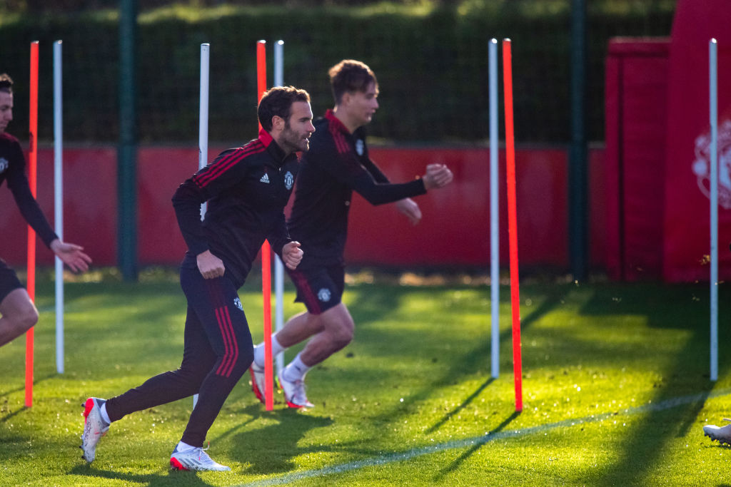 Martin Svidersky pictured in Manchester United first team training - Bóng Đá