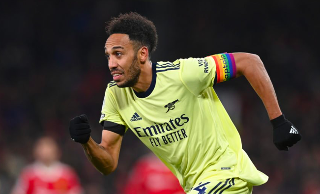 Manchester United were ‘delighted’ to see Arteta take off Pierre-Emerick Aubameyang - Bóng Đá