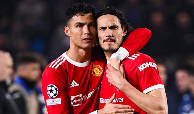 Man Utd sai lầm với quyết định dành cho Cavani? - Bóng Đá