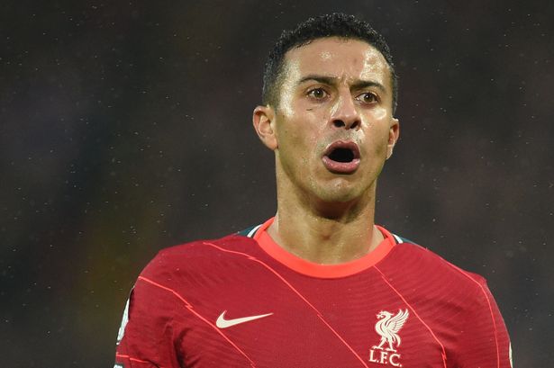 Jurgen Klopp rejects claims Liverpool midfielder Thiago is ruled out for rest of season - Bóng Đá