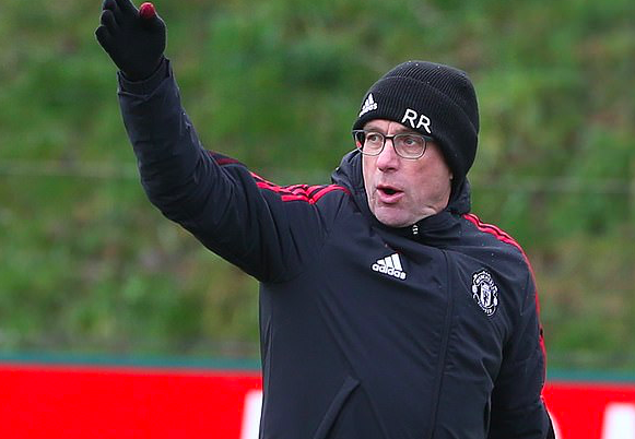 Ralf Rangnick left red-faced after turning up to take Manchester United training on Tuesday - Bóng Đá