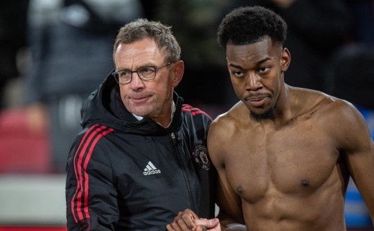 Ralf Rangnick happy to let four players leave Manchester United thanks to Anthony Elanga emergence - Bóng Đá