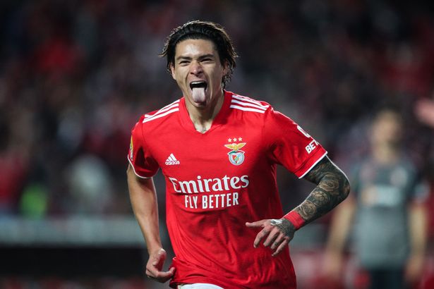 Man Utd 'in four-way transfer race' for Darwin Nunez as Benfica set asking price - Bóng Đá