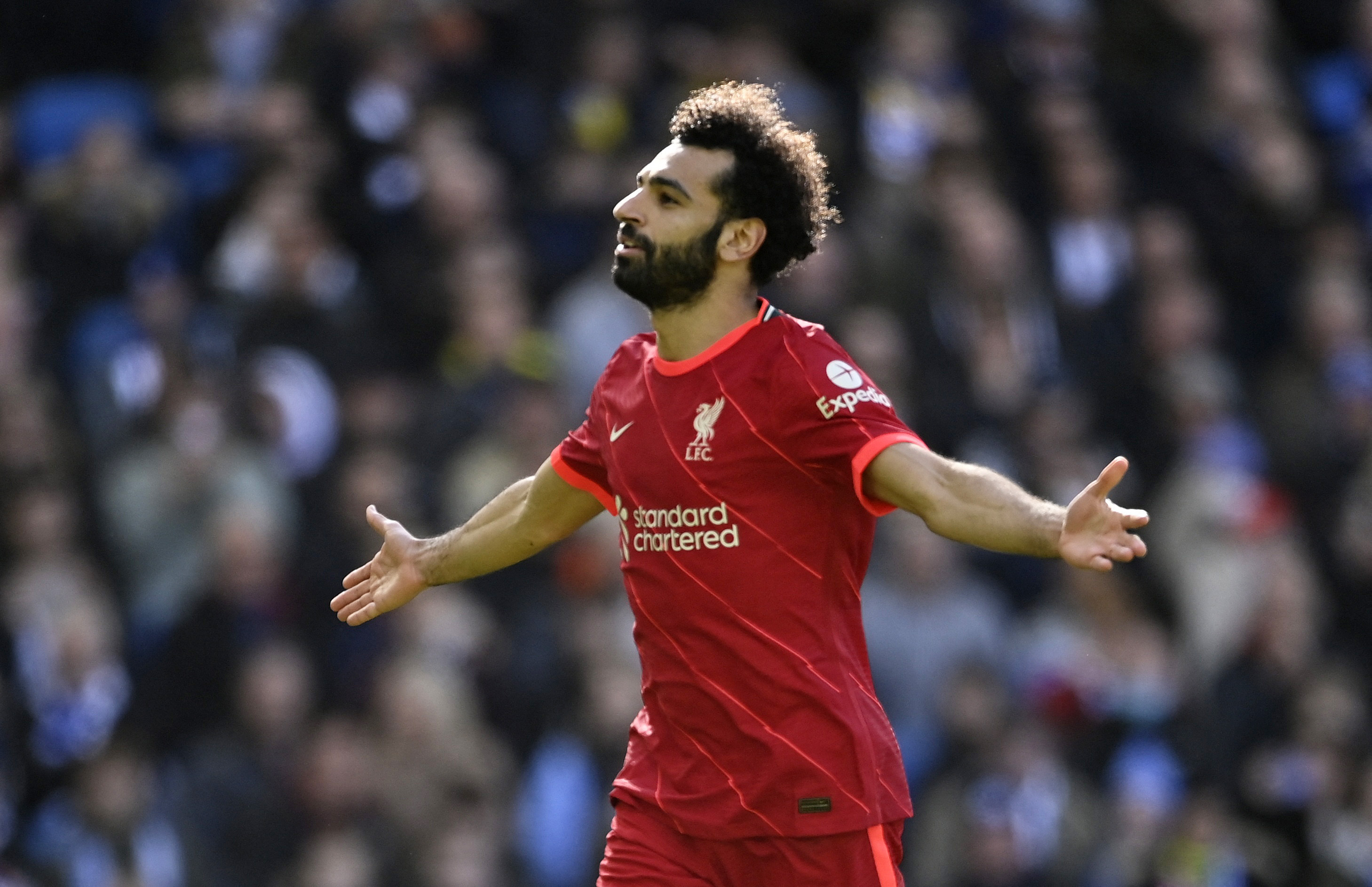 Mo Salah xác nhận anh ấy sẽ ở lại Liverpool để thúc đẩy trận chung kết Champions League
