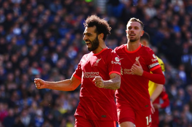 ‘Fall in line!’ – Peter Crouch urges Mohamed Salah to accept Liverpool contract offer that doesn’t break wage structure - Bóng Đá