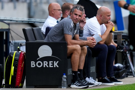 Robin van Persie had two reasons for rejecting chance to rejoin Man Utd as Erik ten Hag’s assistant - Bóng Đá